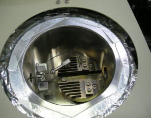 微小衝撃破断試験機1